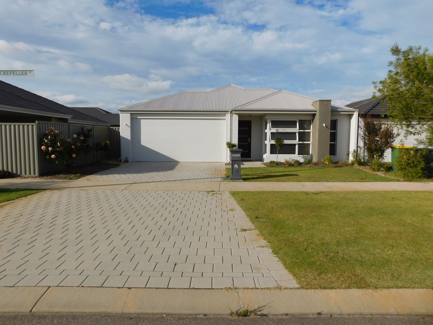 3 bedrooms House in 28 Rockefeller Way HARRISDALE WA, 6112