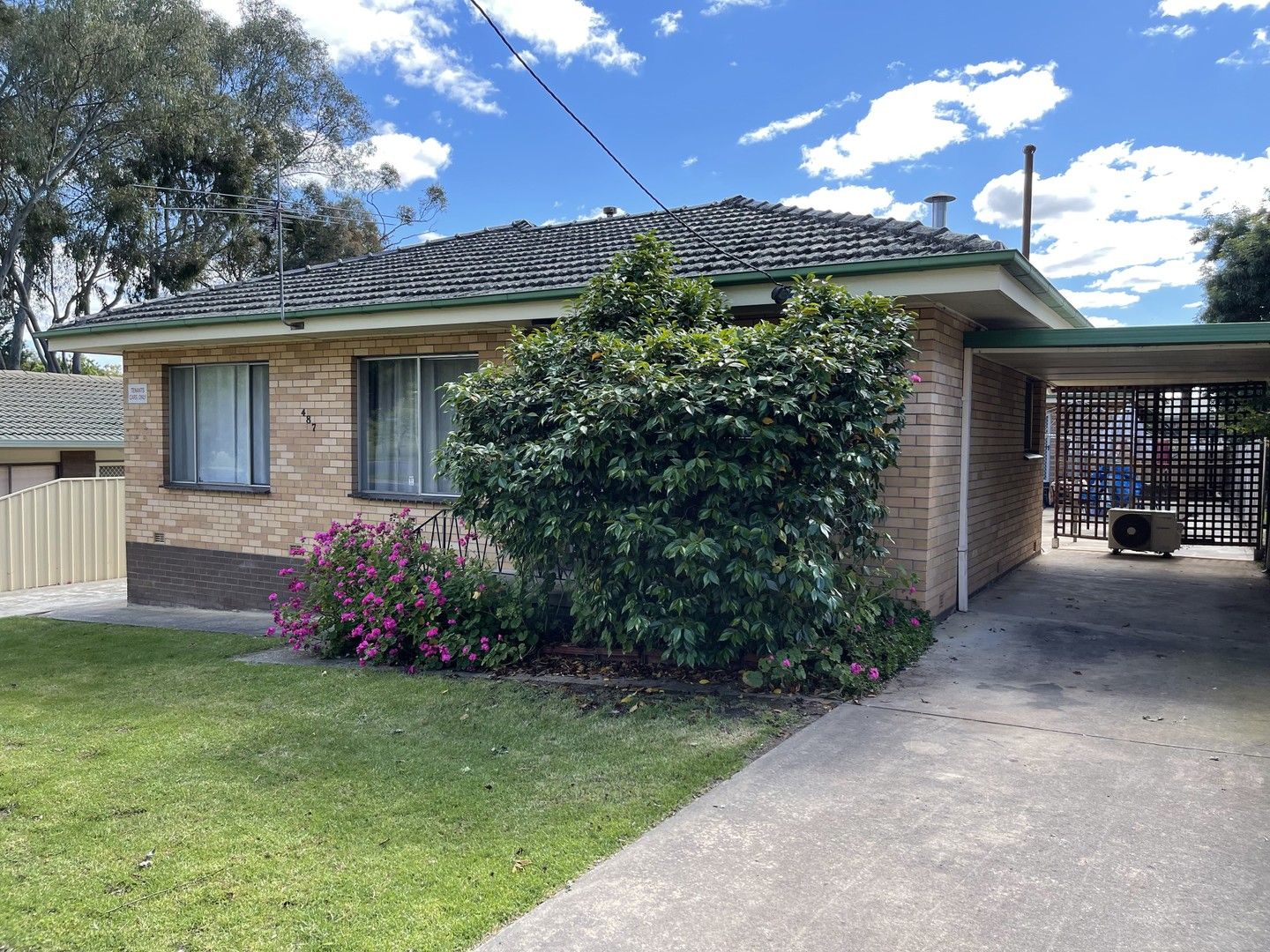 2 bedrooms Apartment / Unit / Flat in 1/487 Mott Street WEST ALBURY NSW, 2640