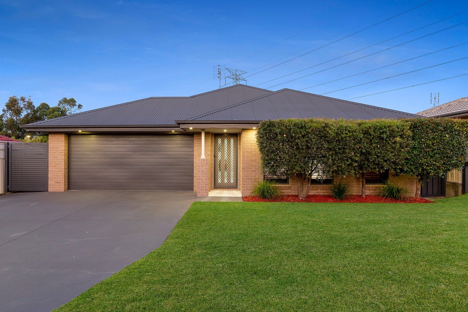 8 Vantage Circuit, Cameron Park NSW 2285, Image 0