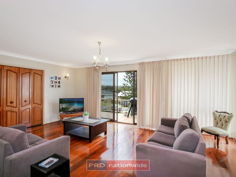 12 Headland Road, Sapphire Beach NSW 2450, Image 1