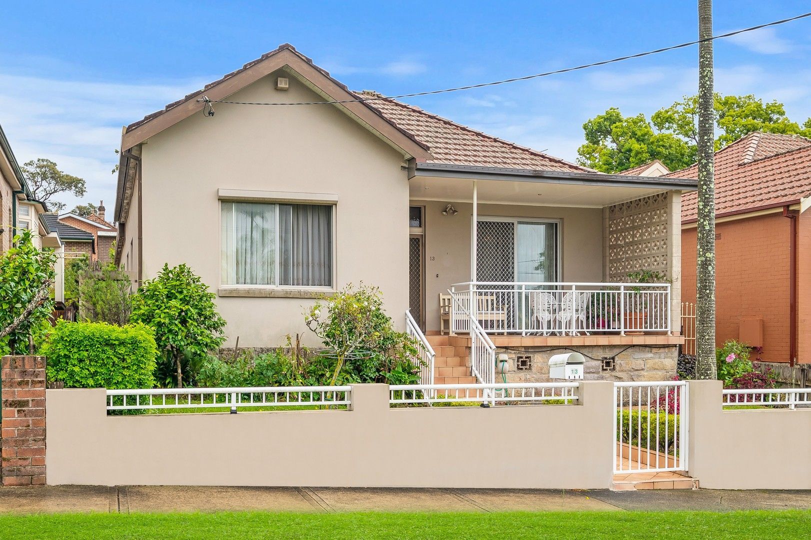 4 bedrooms House in 13 Violet Street CHATSWOOD NSW, 2067