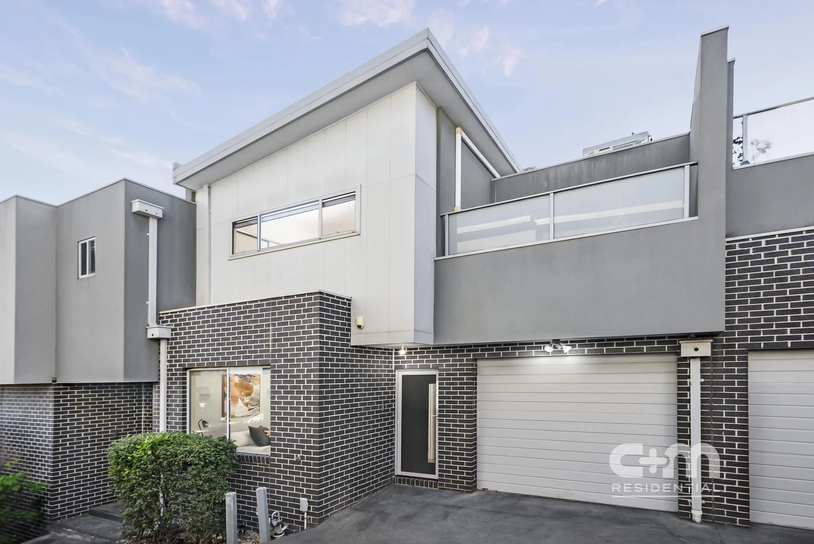 2/9 Austin Crescent, Pascoe Vale VIC 3044
