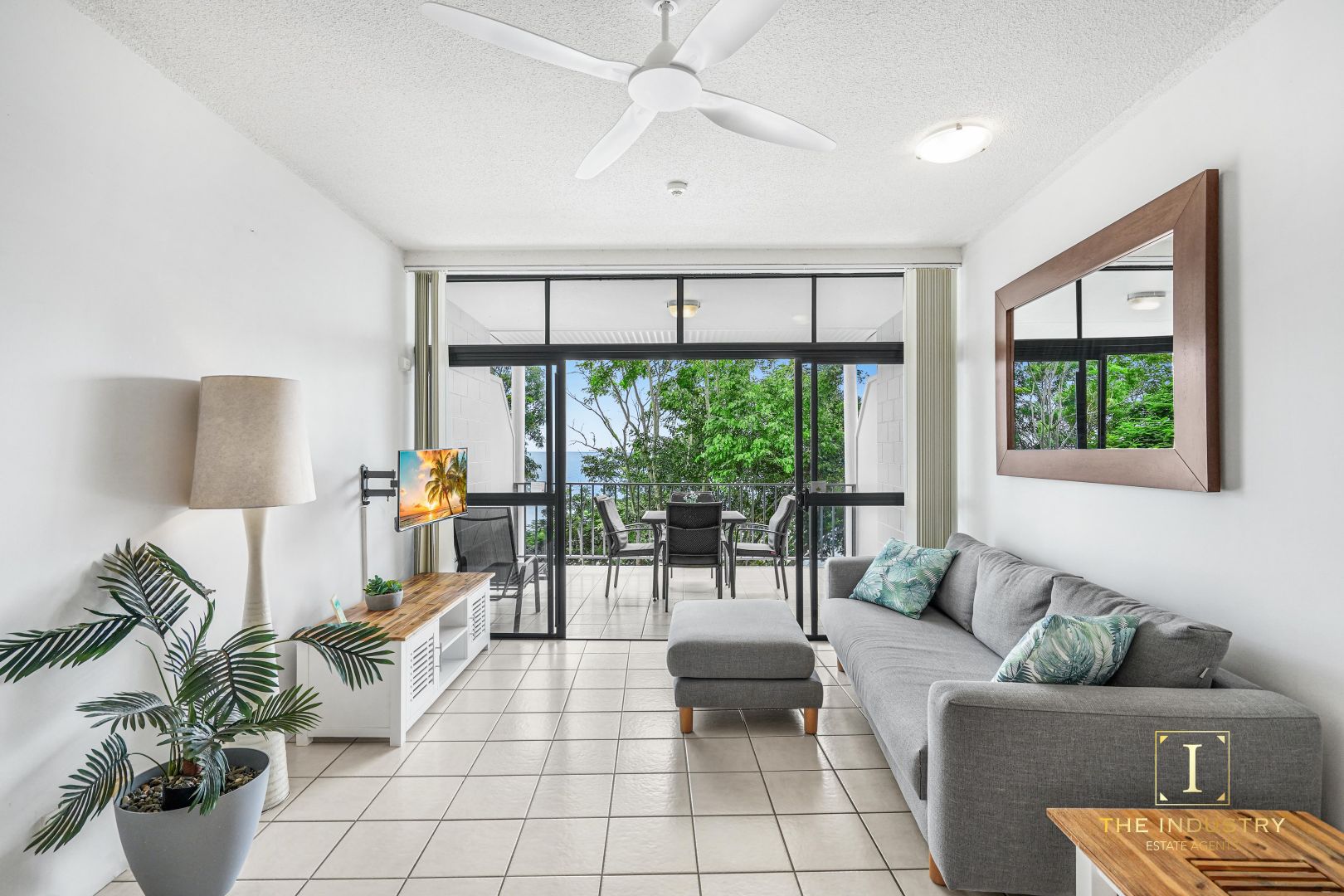 204/92-94 Moore Street, Trinity Beach QLD 4879, Image 2