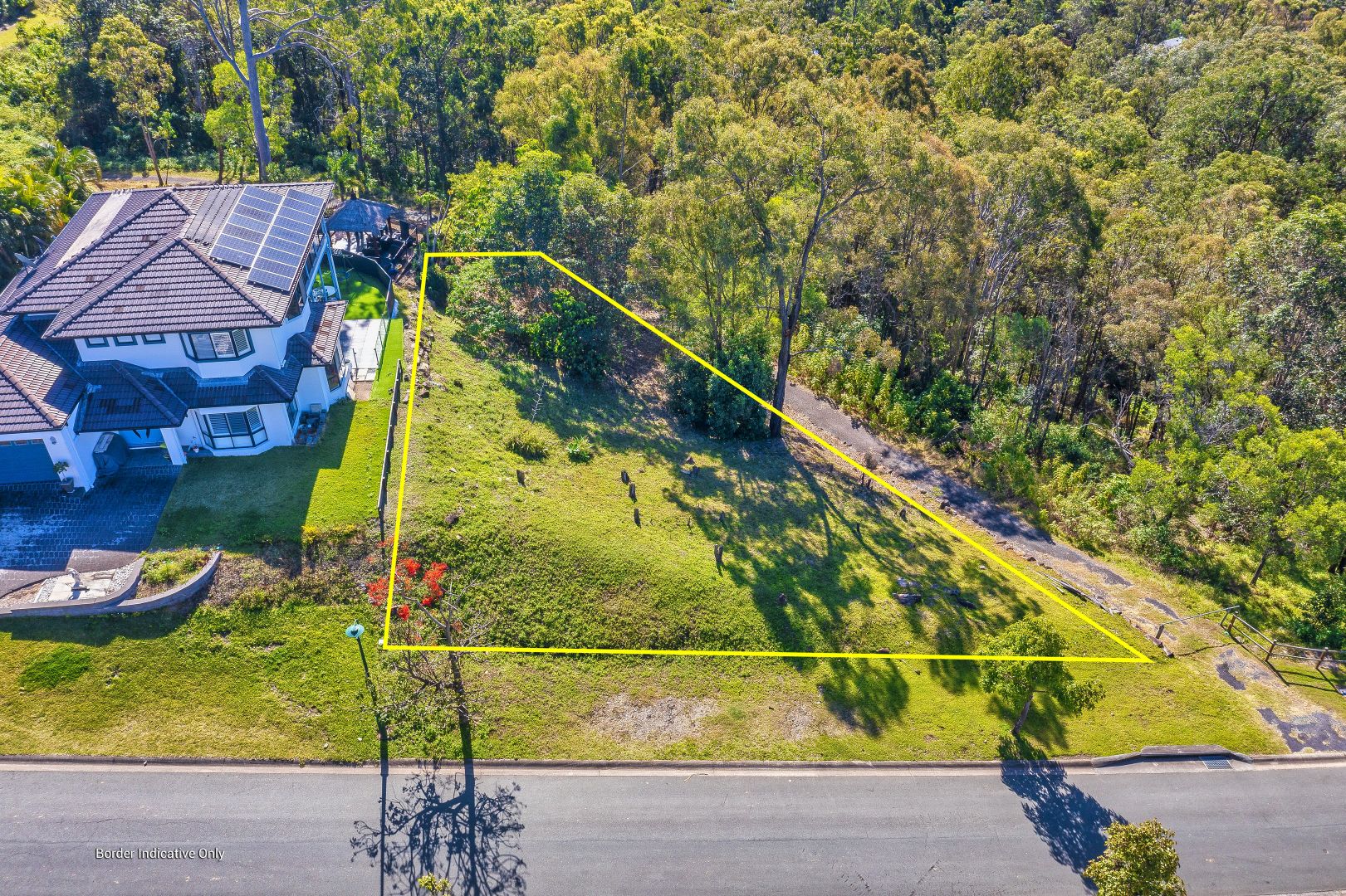 27 Tara Vista Boulevard, Highland Park QLD 4211, Image 2