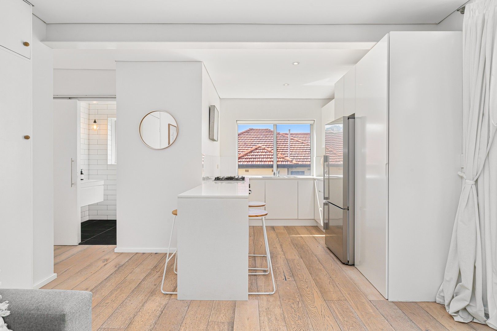 2 bedrooms Apartment / Unit / Flat in 4/6 Croydon Street CRONULLA NSW, 2230