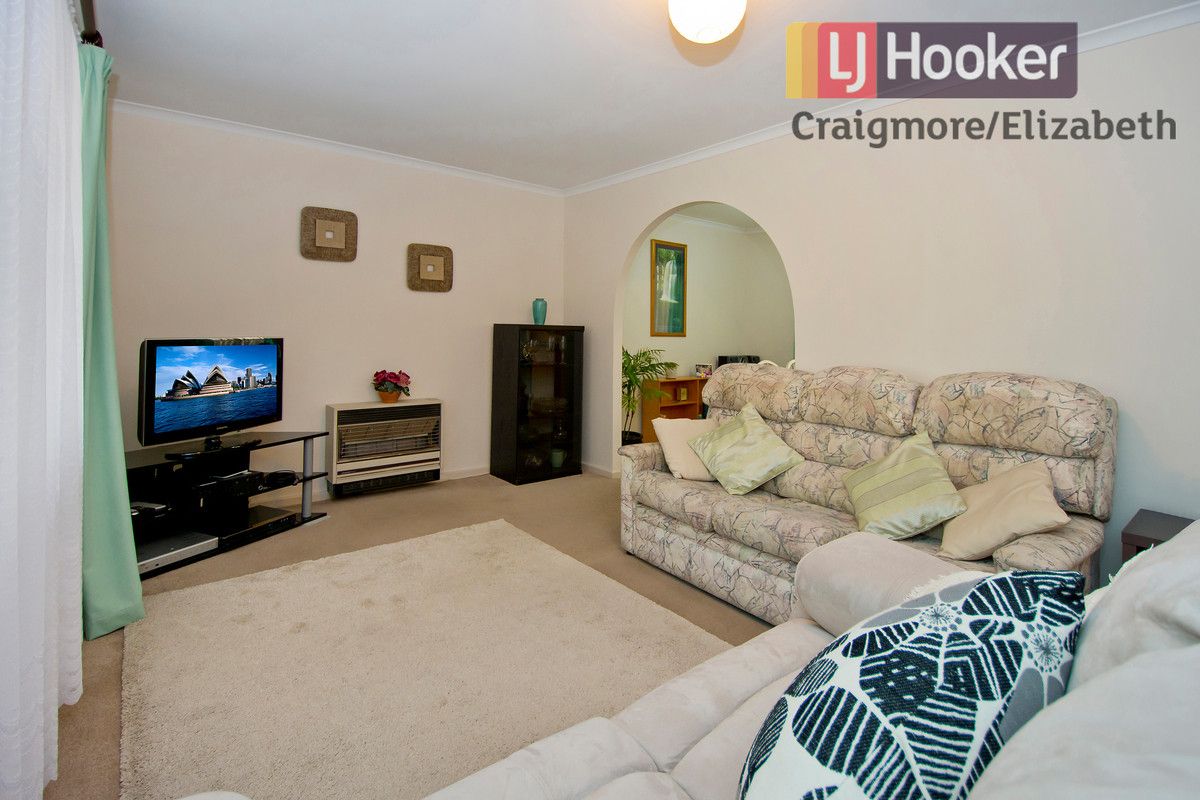 32 Fuller Crescent, Elizabeth East SA 5112, Image 2