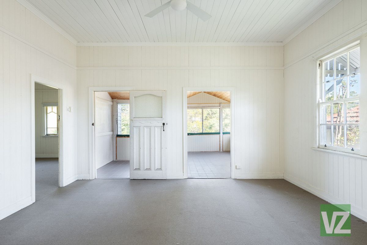 228 Agnew Street, Seven Hills QLD 4170 Domain