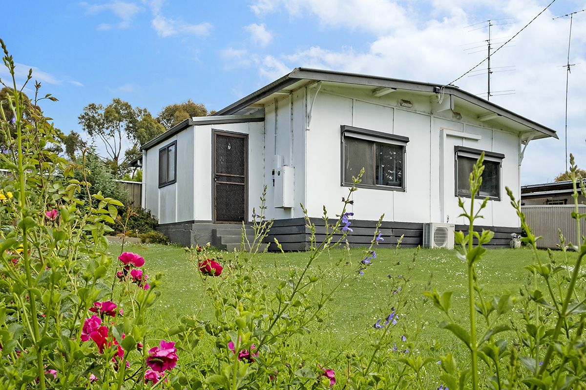 3 bedrooms House in 9 Grange Street HAMILTON VIC, 3300