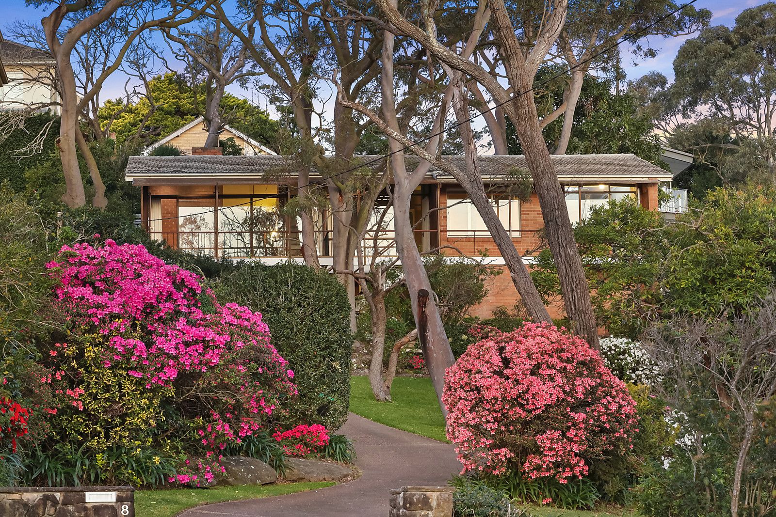 3 bedrooms House in 8 Russell Street CLONTARF NSW, 2093