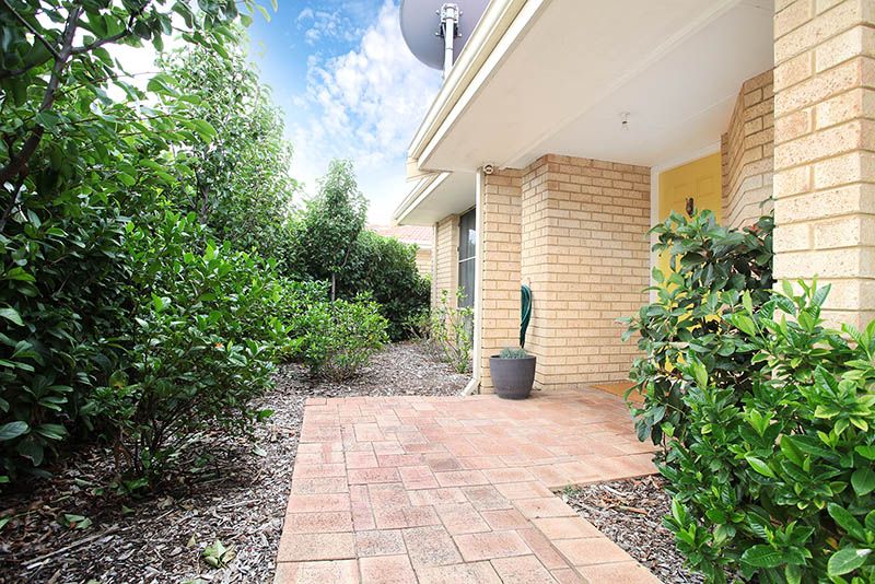 2/24 Jupiter Street, Carlisle WA 6101, Image 2