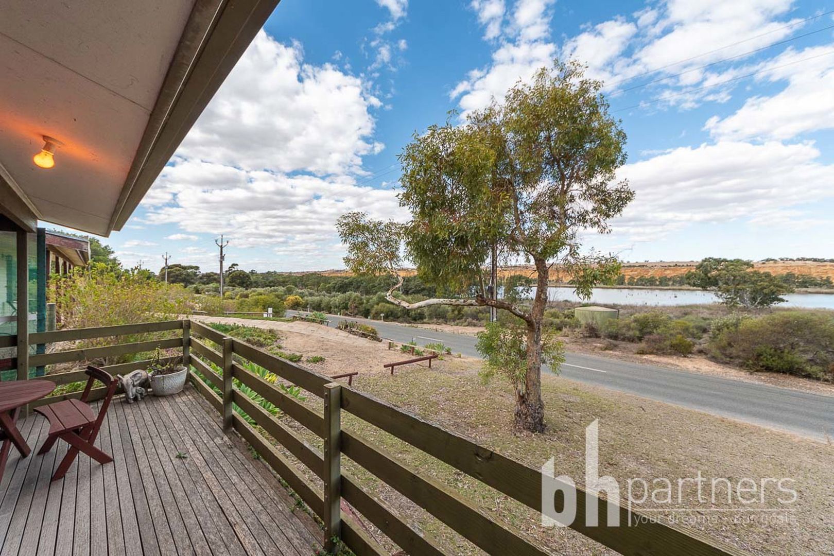 621 Cliff View Drive, Wongulla SA 5238, Image 2