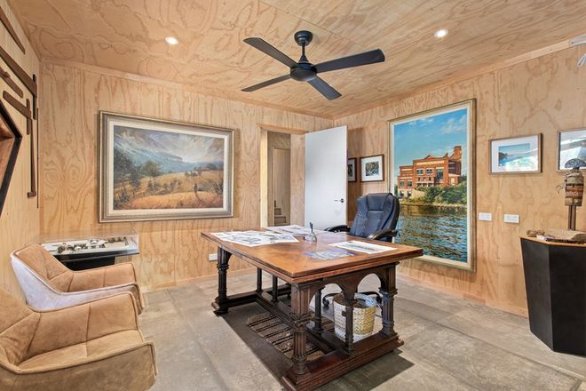 14 Kinloch Avenue Benowa 4217 - Image 6