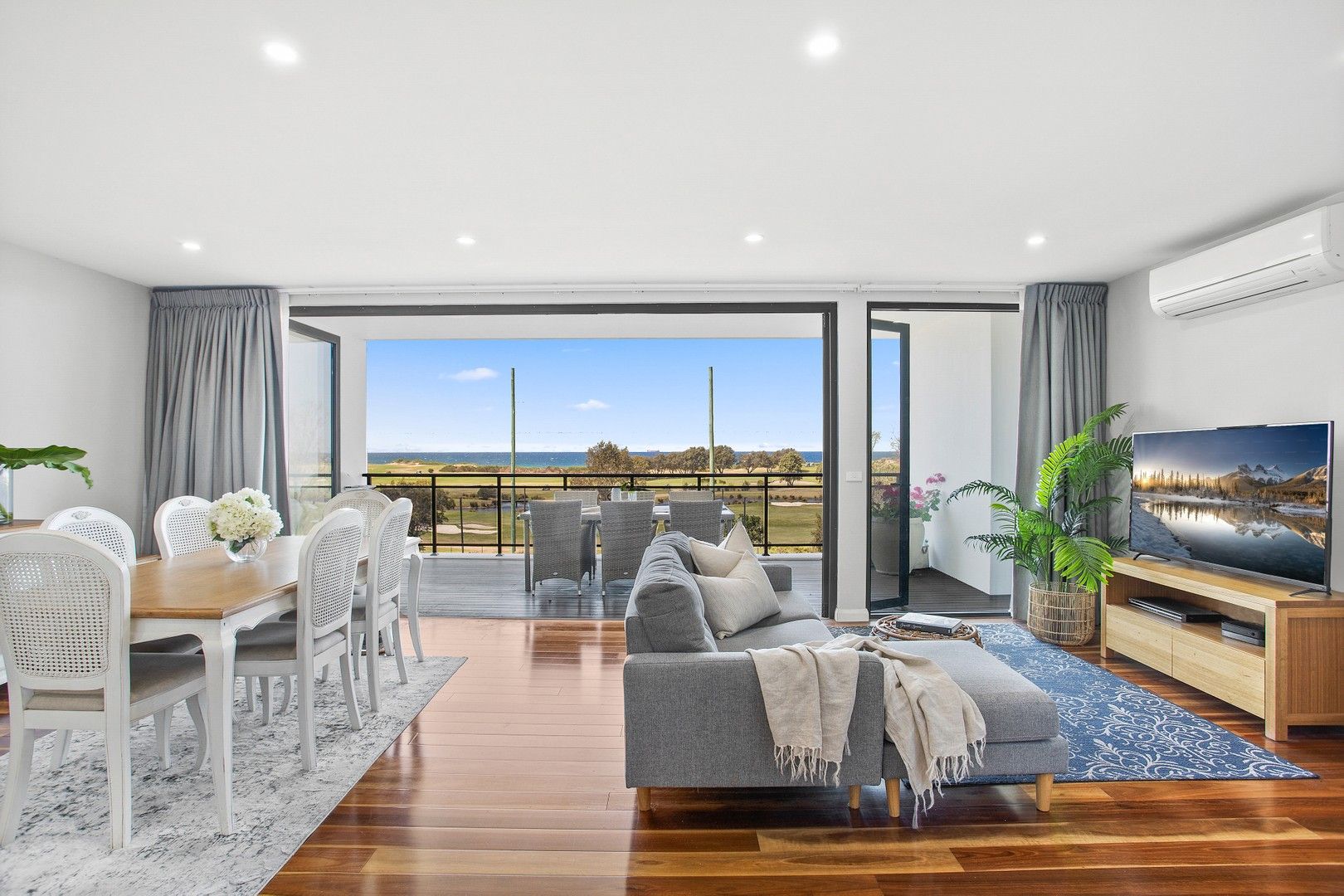 2 bedrooms Apartment / Unit / Flat in 10/184-186 Corrimal Street WOLLONGONG NSW, 2500