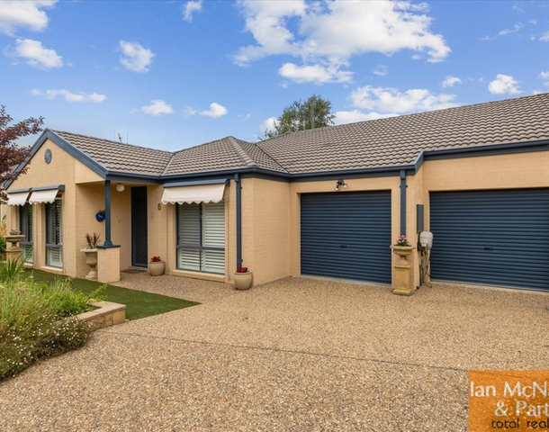 6 Palm Court, Jerrabomberra NSW 2619