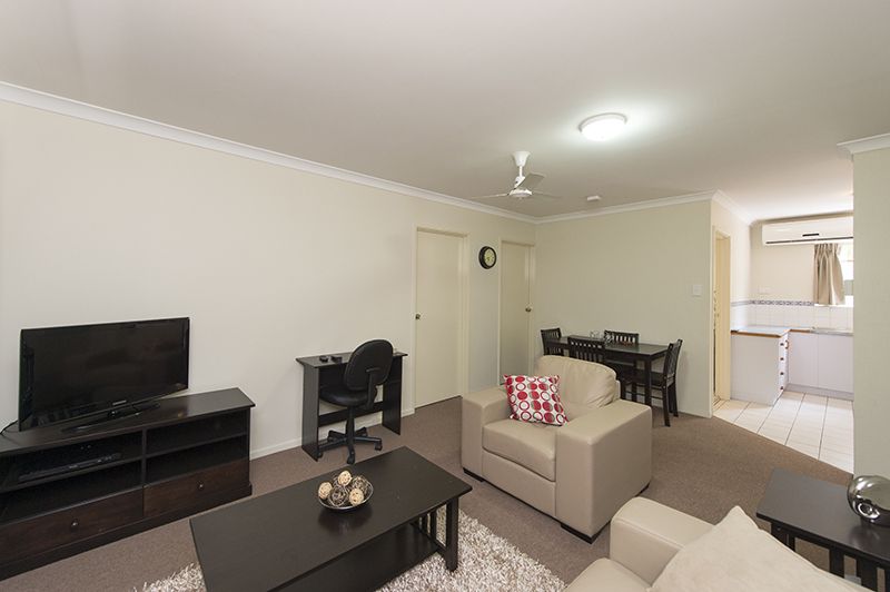 5/38 Yarroon Street, Gladstone Central QLD 4680, Image 1