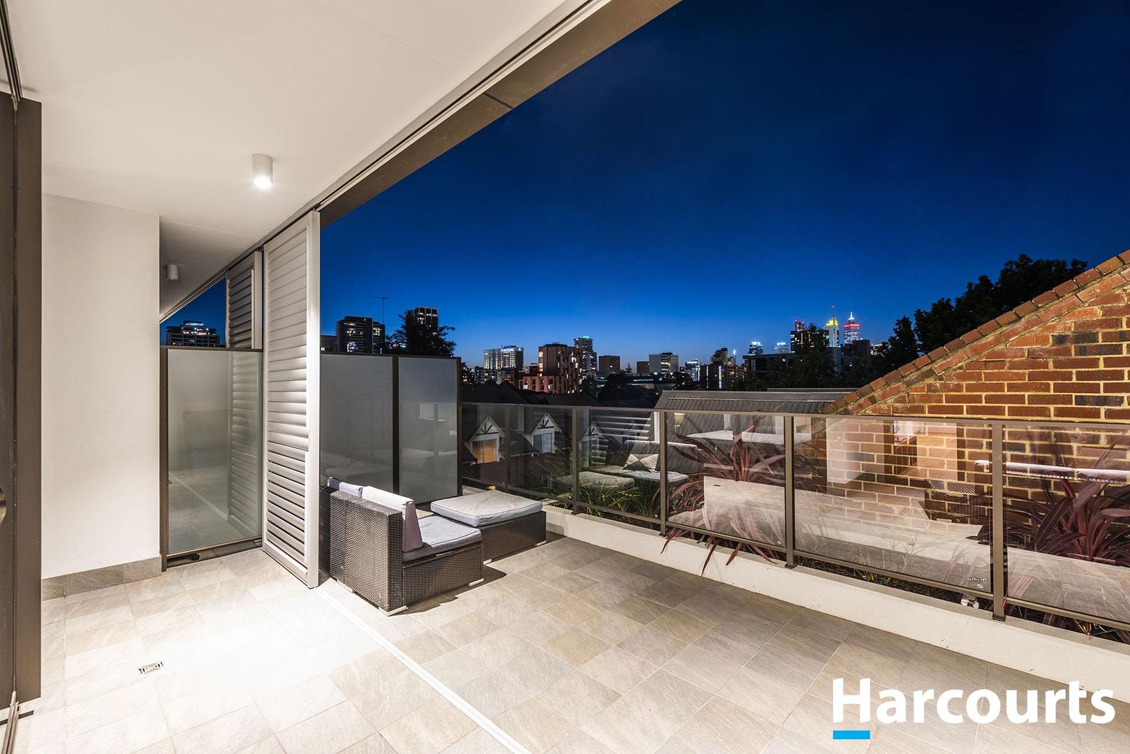 106/35 Bronte Street, East Pert Property History & Address Research
