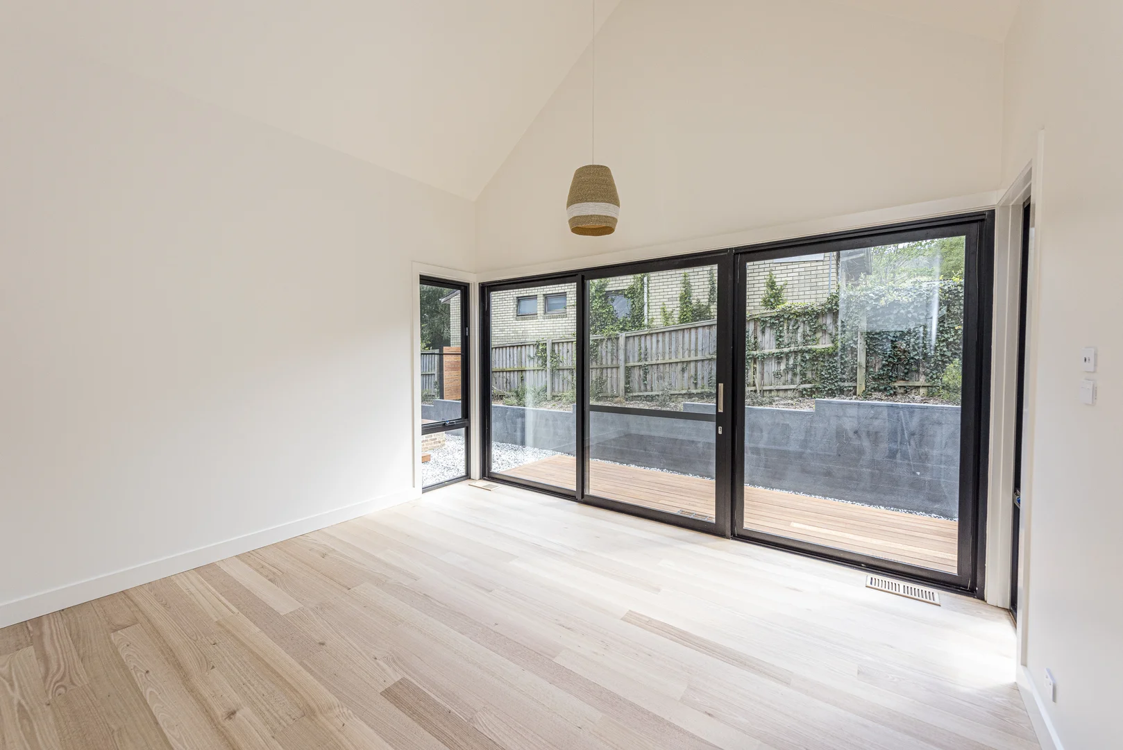 Additional image 5 of 106C Merrigang Street, Bowral NSW 2576