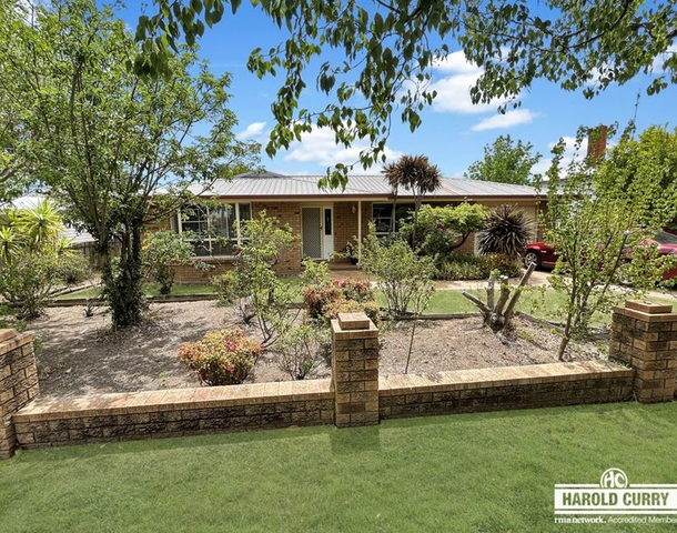 56 Wood Street, Tenterfield NSW 2372