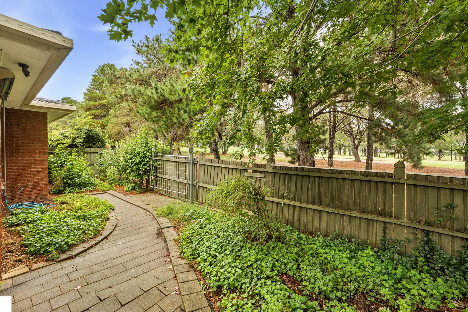 Additional image 16 of 2/106 Britten Jones Drive, Holt ACT 2615