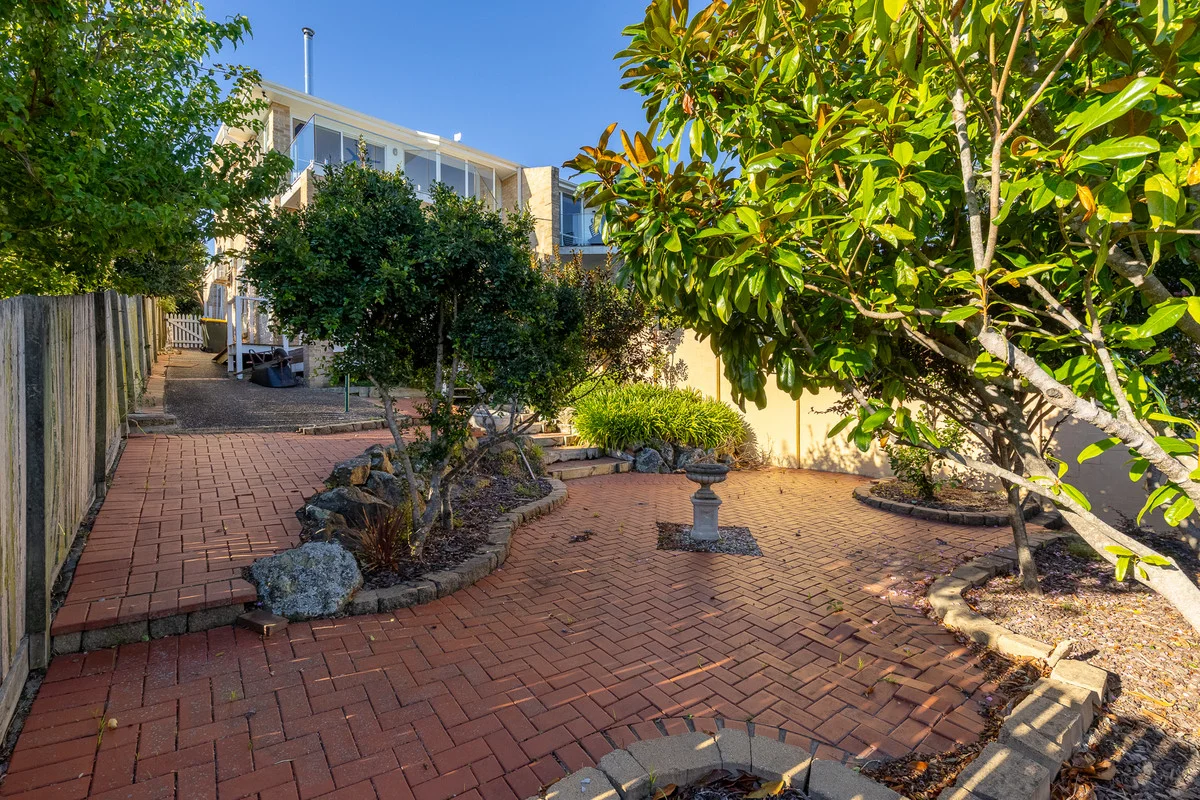 Additional image 36 of 2/28 Lakeview Avenue, Merimbula NSW 2548