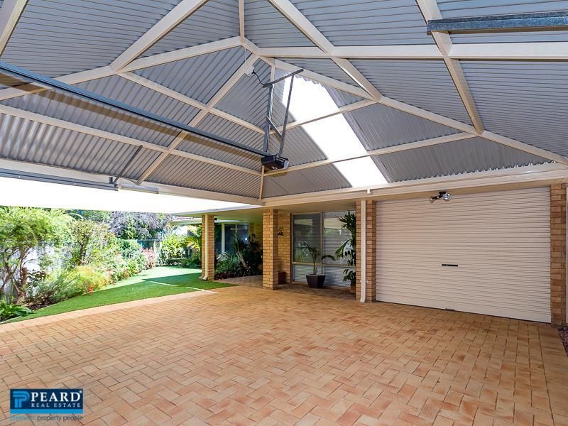 18A Ballantrae Court, Kingsley WA 6026, Image 1