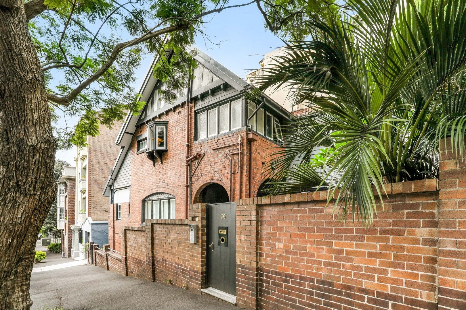 1 bedrooms Apartment / Unit / Flat in 4/36 Roslyn Gardens RUSHCUTTERS BAY NSW, 2011