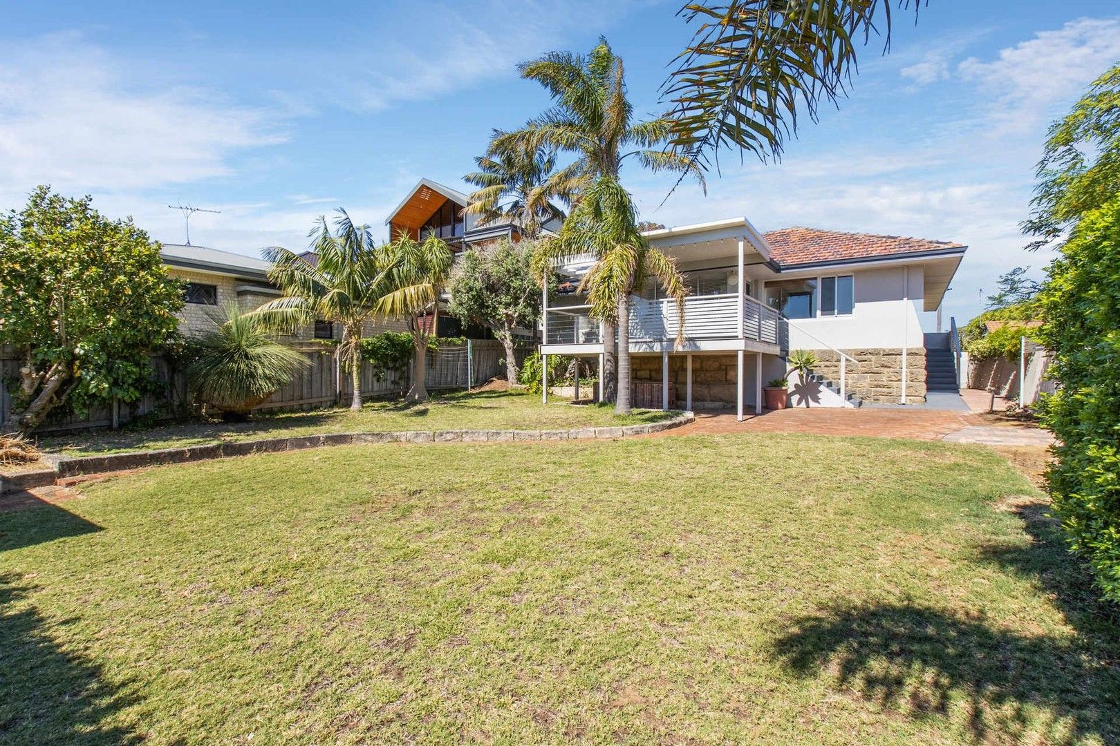 2 bedrooms House in 87 Gildercliffe Street SCARBOROUGH WA, 6019