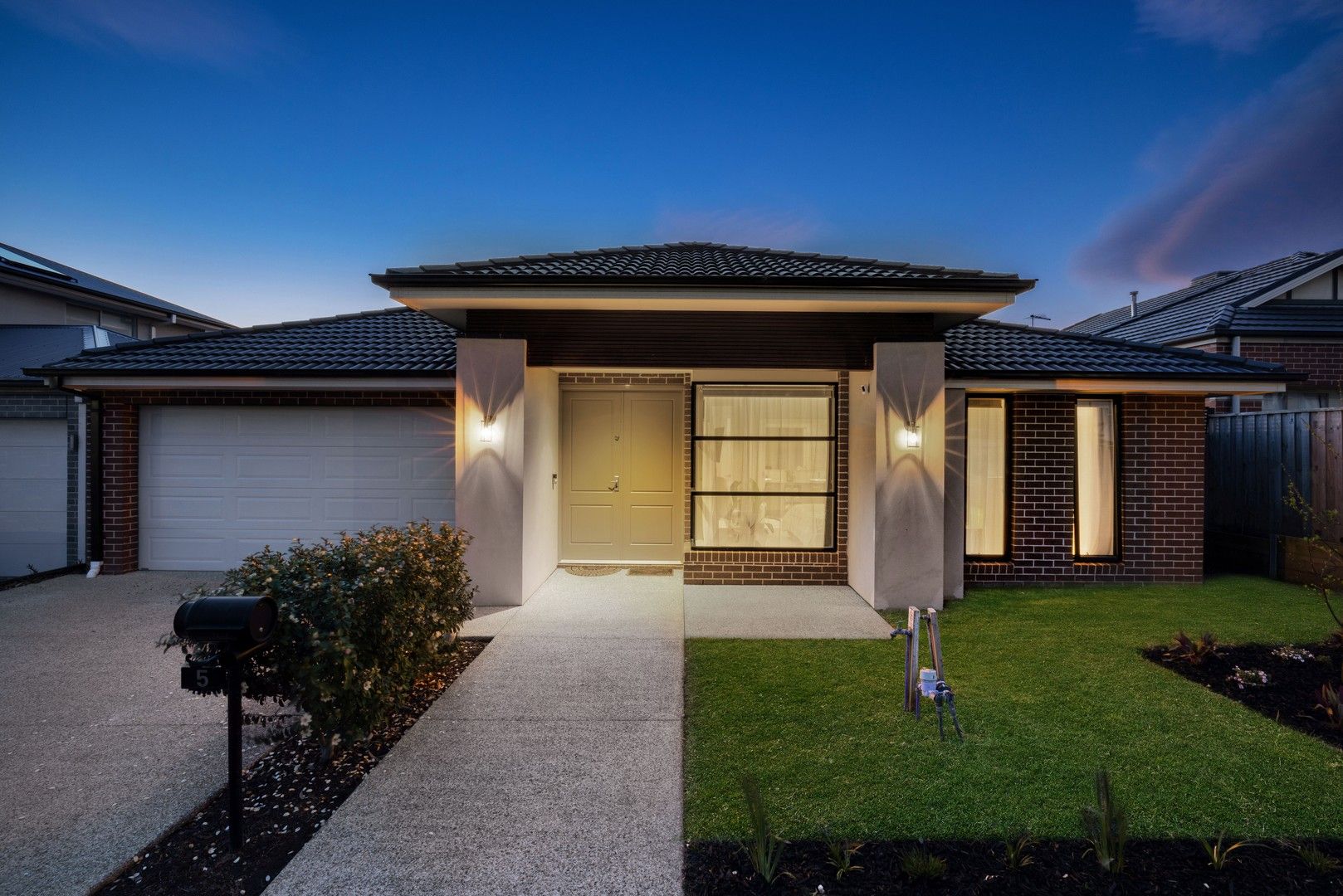 5 Millgate Rise, Officer VIC 3809, Image 0
