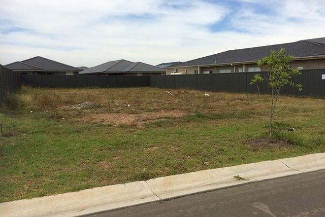 Picture of 34 Discovery Circuit, GREGORY HILLS NSW 2557