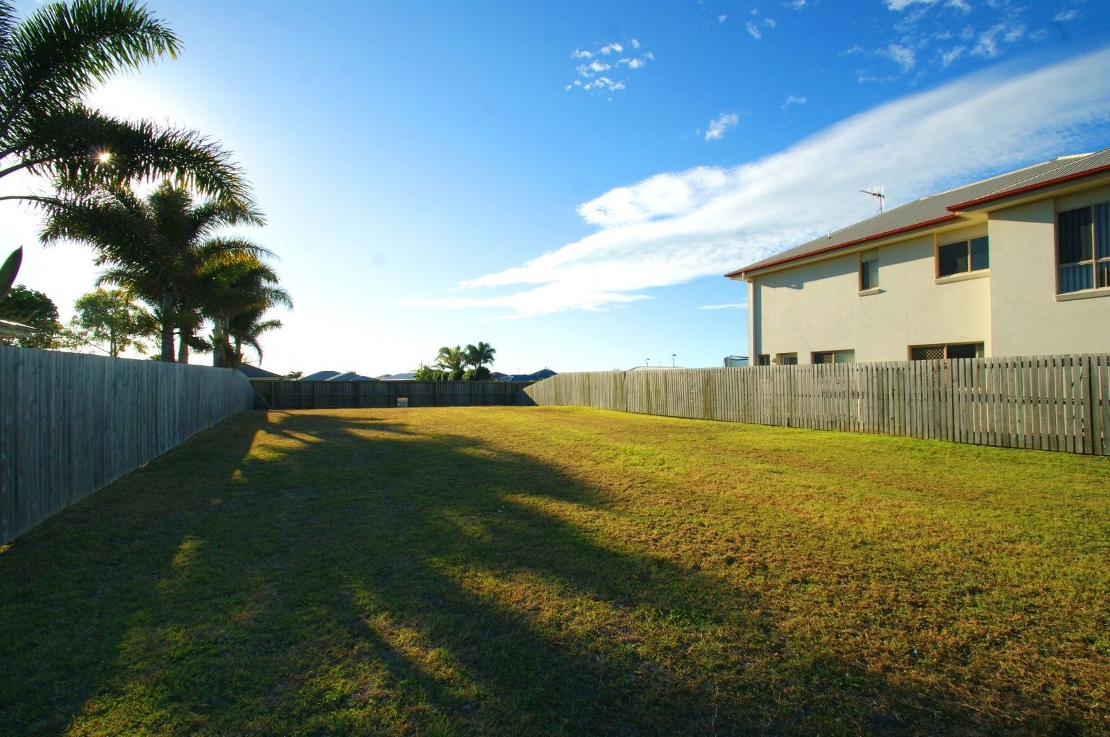 27 Robert John Circuit, Coral Cove QLD 4670, Image 1