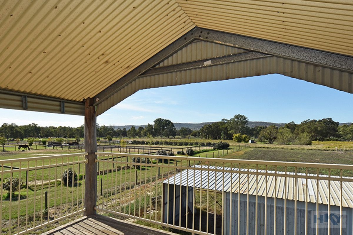 466 Railway Parade, Millendon WA 6056, Image 2