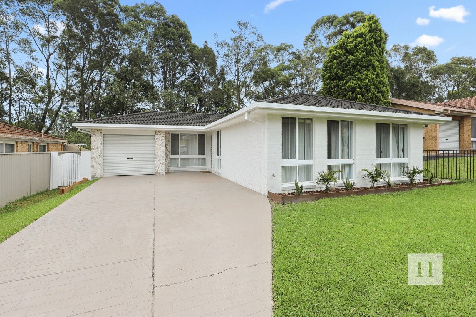 4 bedrooms House in 56 Gavin Way LAKE HAVEN NSW, 2263