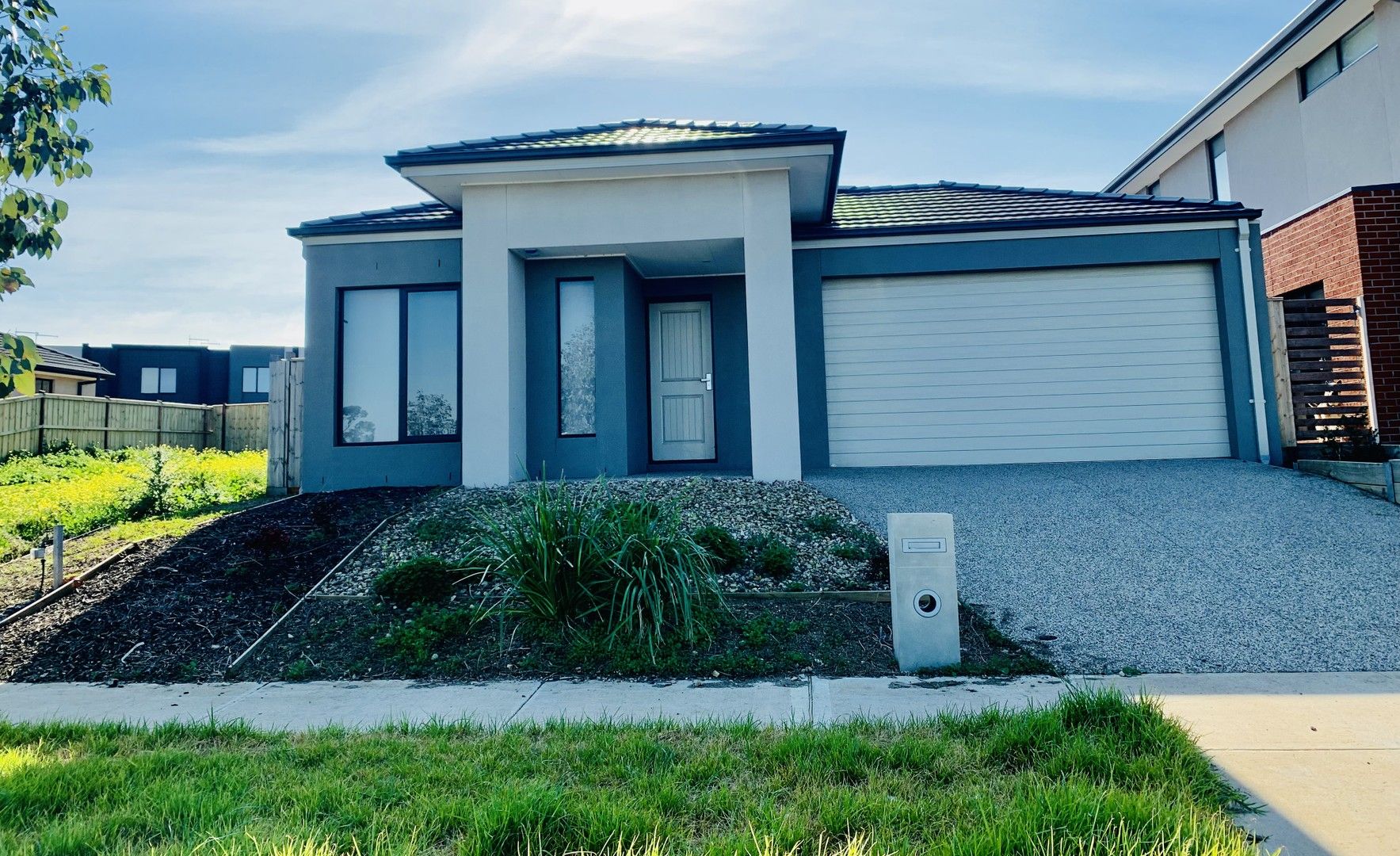3 bedrooms House in 5 Pilatus Crescent POINT COOK VIC, 3030
