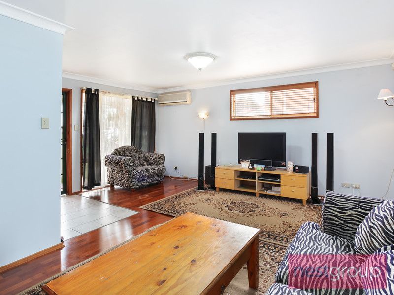 27A Valparaiso Avenue, Toongabbie NSW 2146, Image 1