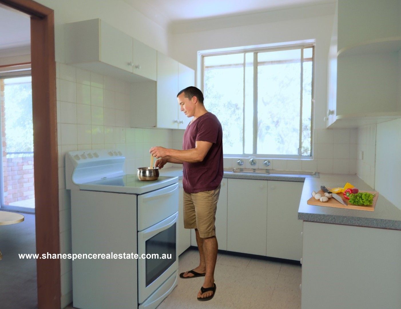 2 bedrooms Apartment / Unit / Flat in 11/5 Fairway Close MANLY VALE NSW, 2093