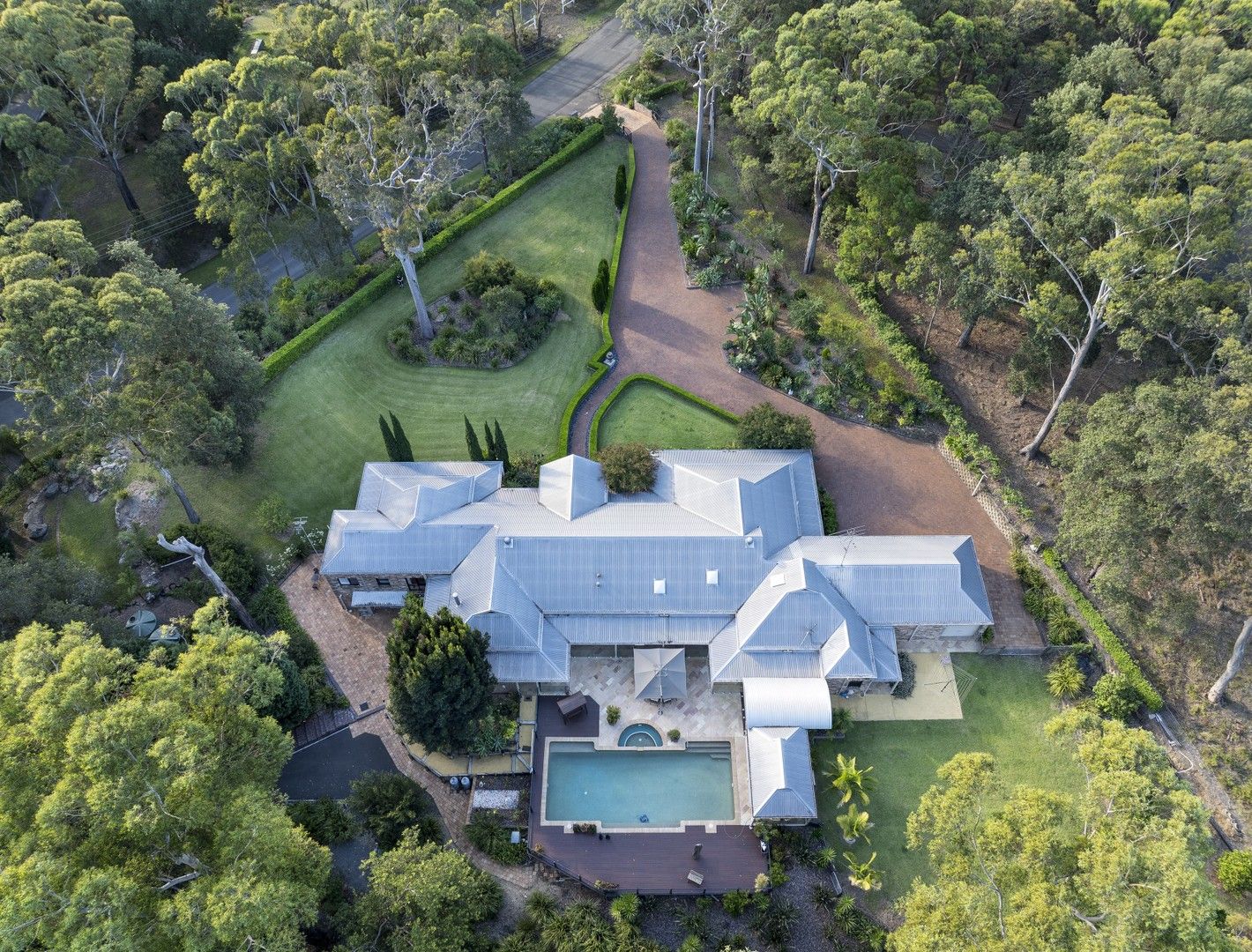 6 bedrooms Acreage / Semi-Rural in 11 Davey Road DURAL NSW, 2158