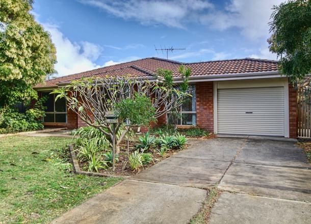 26 Endeavour Drive, Port Kennedy WA 6172