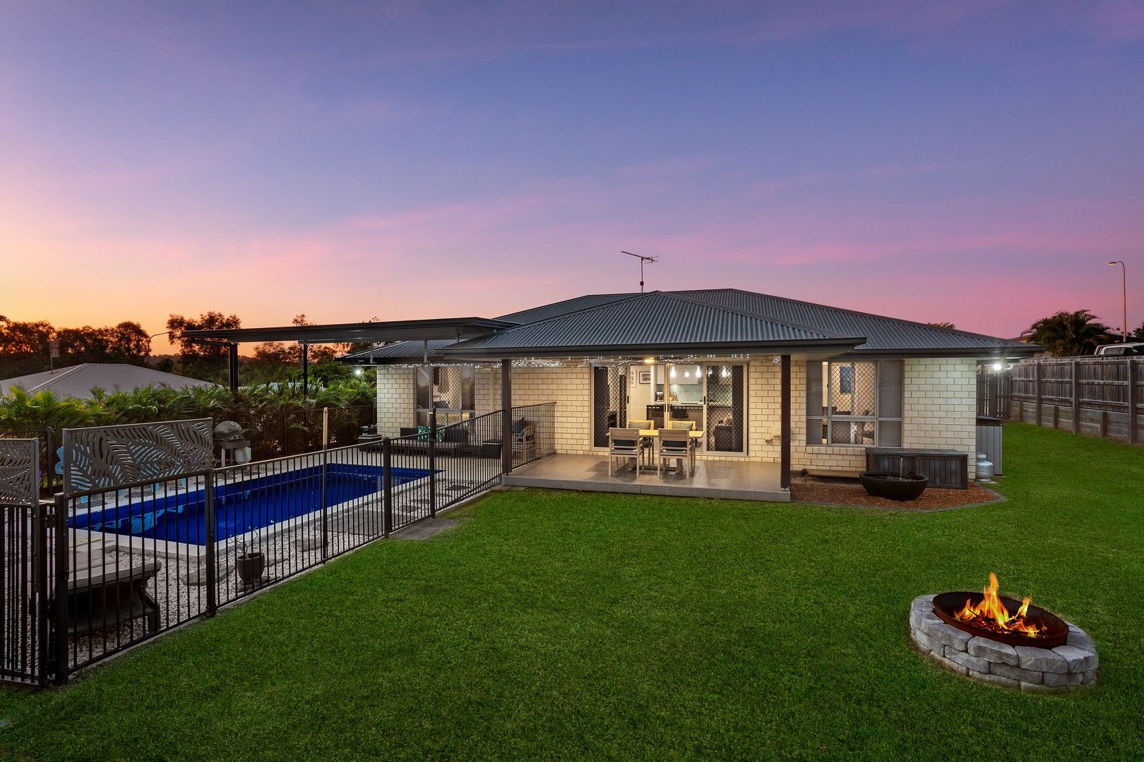 4 bedrooms House in 24 Florence Circuit TAROOMBALL QLD, 4703