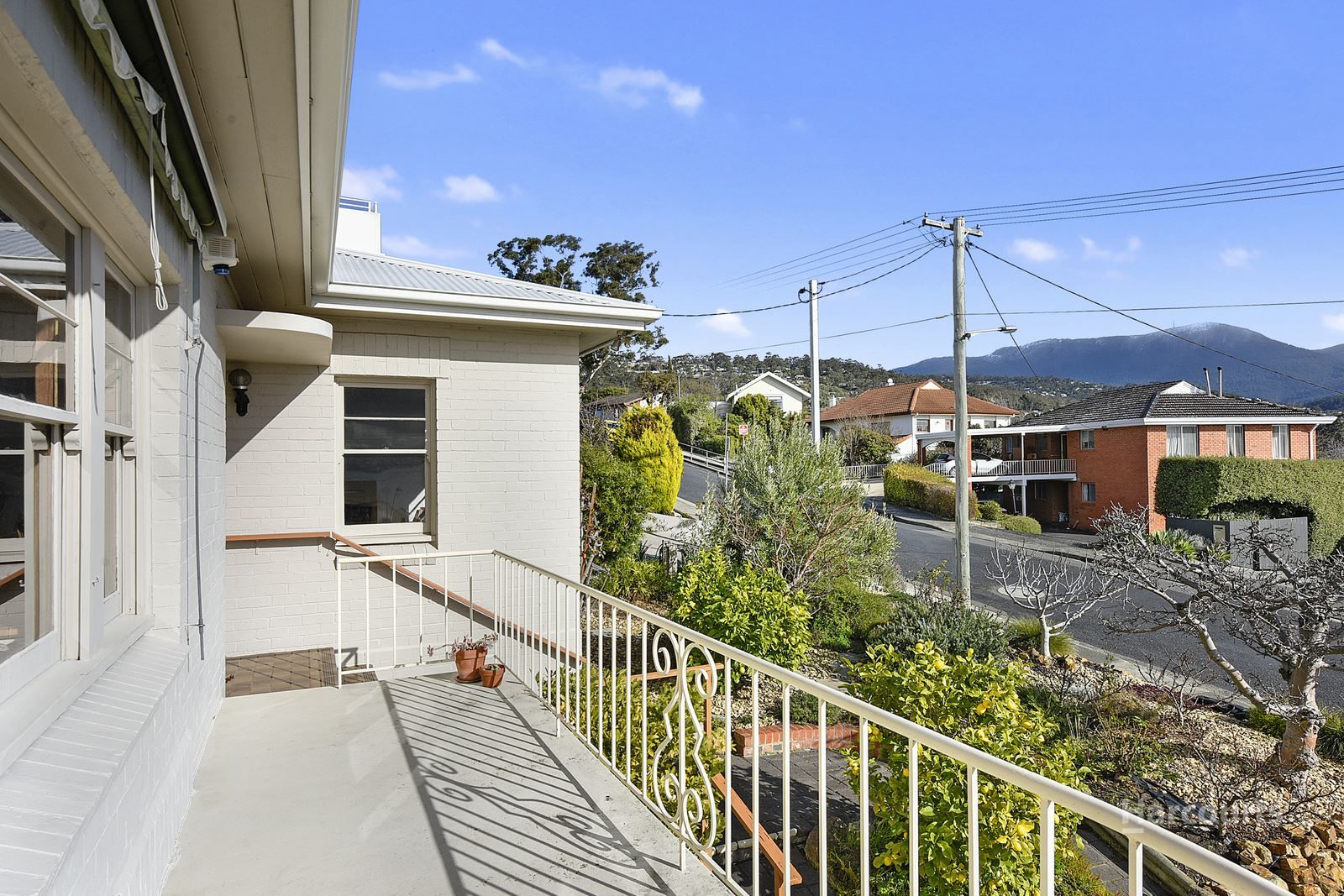 6 Manresa Court, Sandy Bay TAS 7005, Image 1