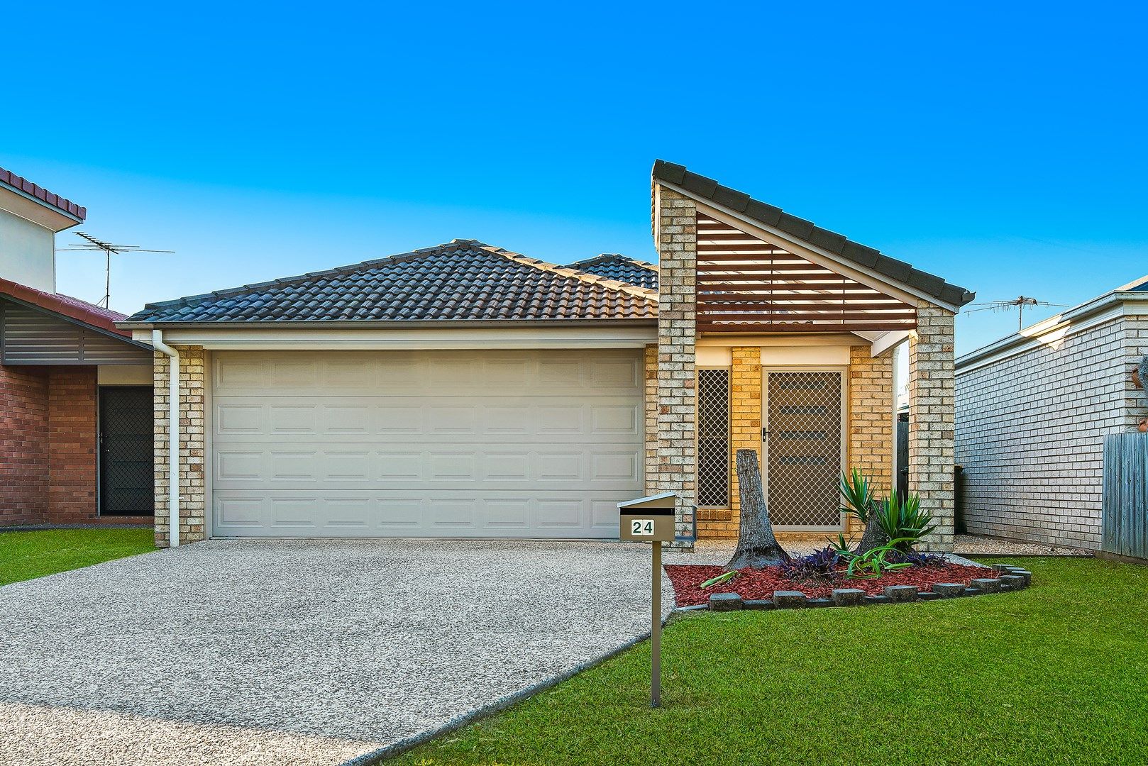 24 Waterlilly Court, Rothwell QLD 4022, Image 0