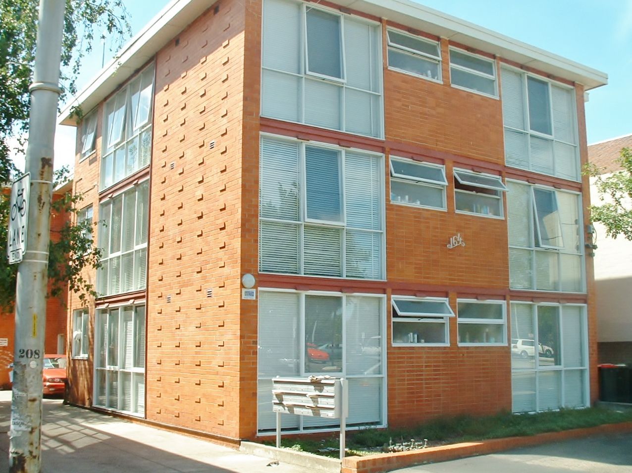 1 bedrooms Apartment / Unit / Flat in 6/164 Chapel Street ST KILDA VIC, 3182