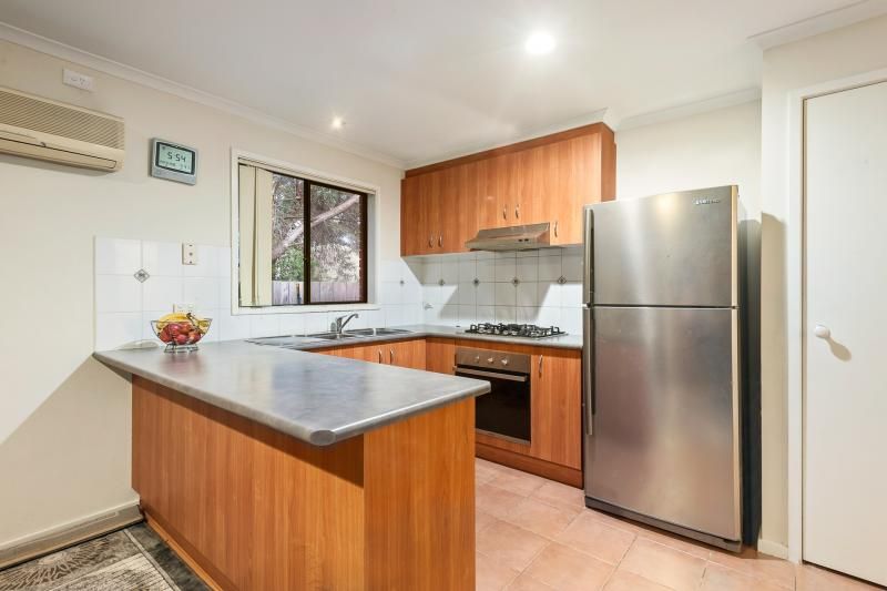 2/14 Koitaki Court, Heidelberg West VIC 3081, Image 2