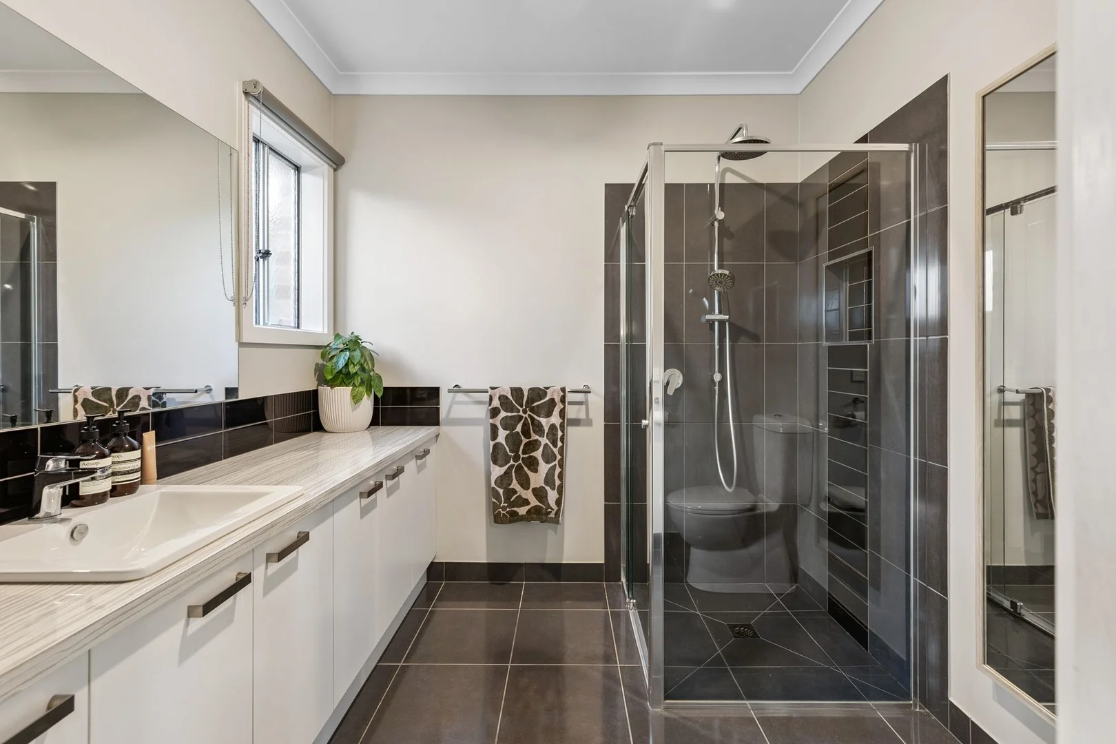 Additional image 7 of 2 Valiant Court, Golden Square VIC 3555