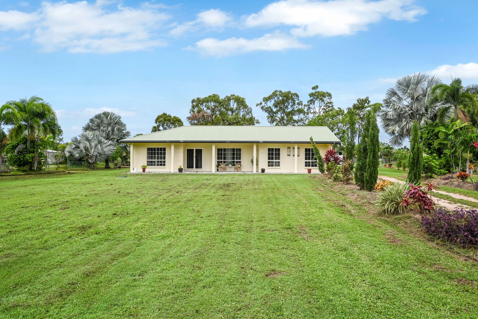 24 Havenwood Drive, Mount Low QLD 4818, Image 2