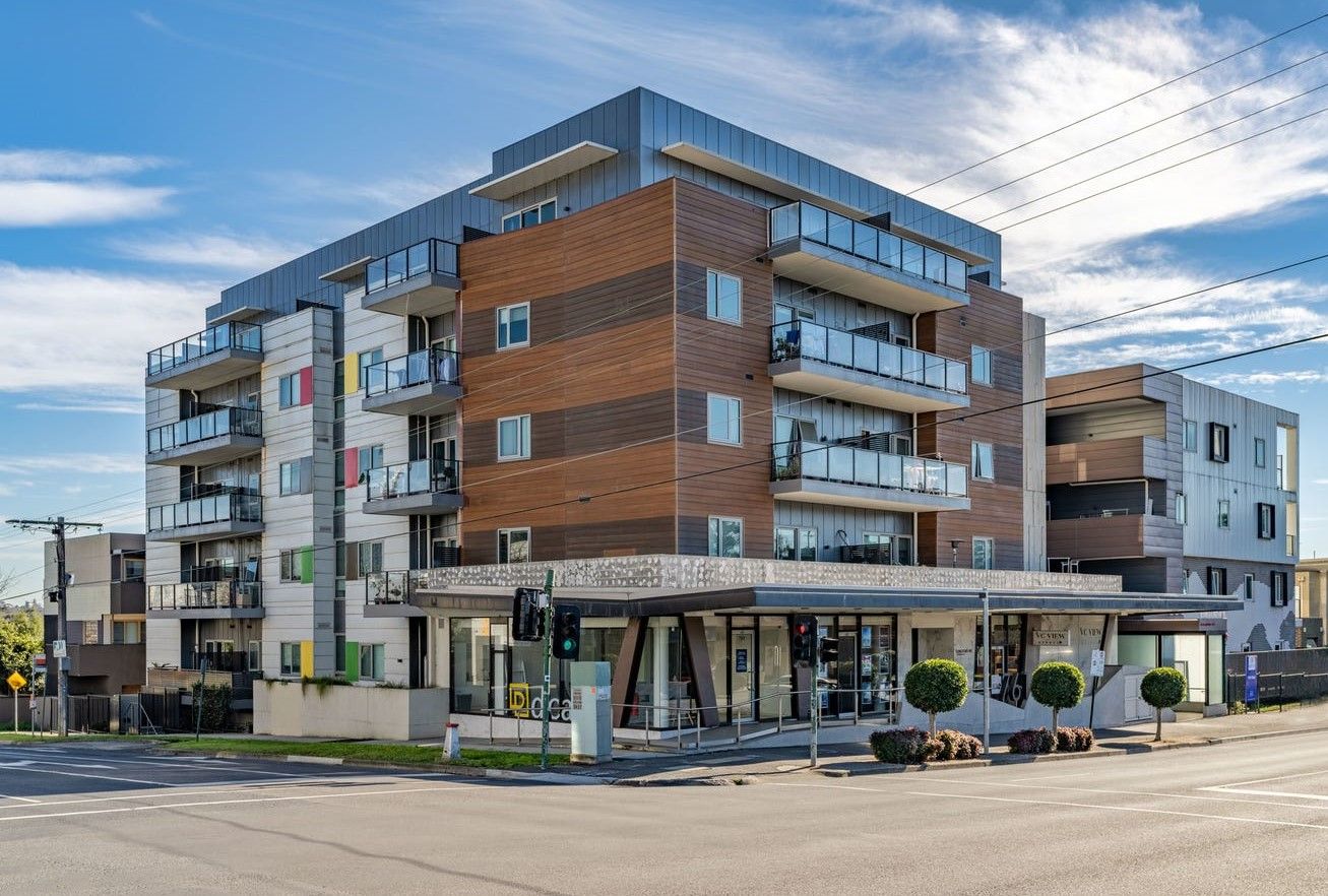 1 bedrooms Apartment / Unit / Flat in 209/761 Station Street BOX HILL VIC, 3128