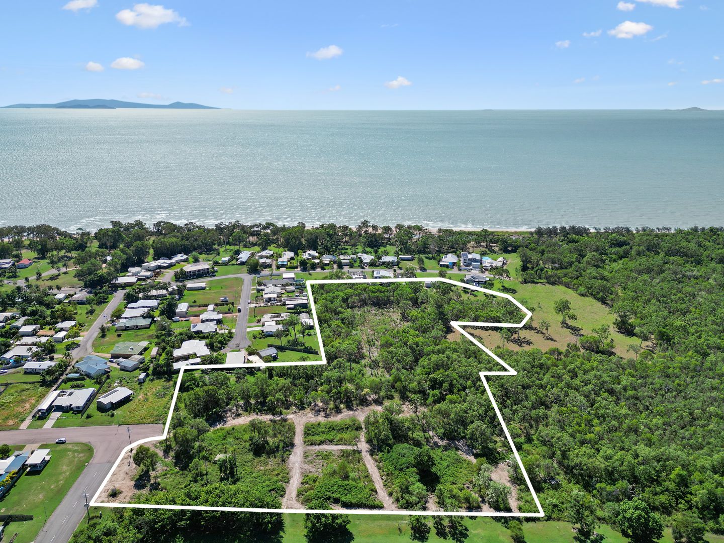 134 Ocean Parade, Balgal Beach QLD 4816, Image 1