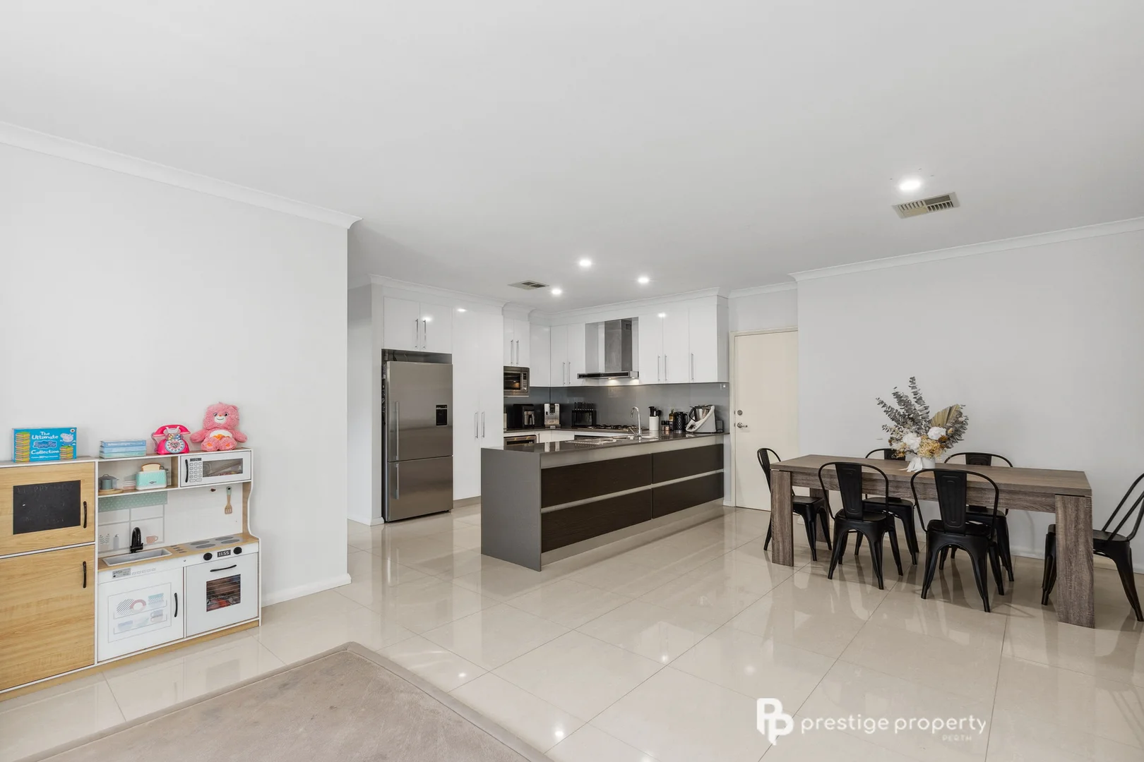 Additional image 5 of 281A The Strand, Dianella WA 6059