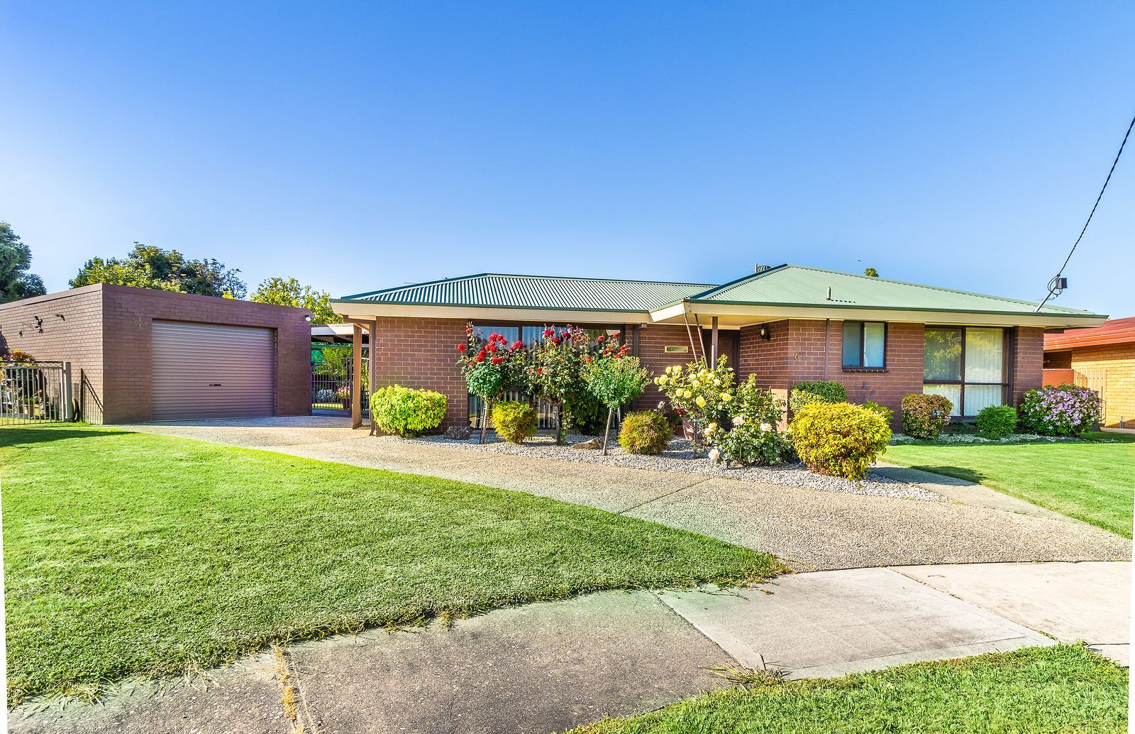 6 Maple Court, Wodonga VIC 3690, Image 0