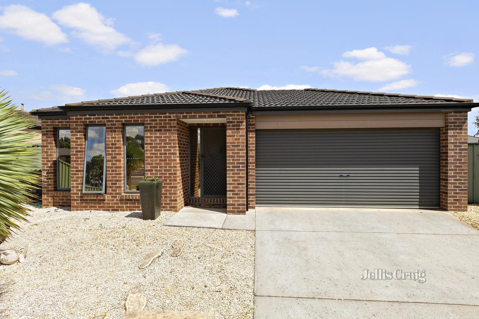 11 Waterside Close, Miners Rest VIC 3352, Image 0