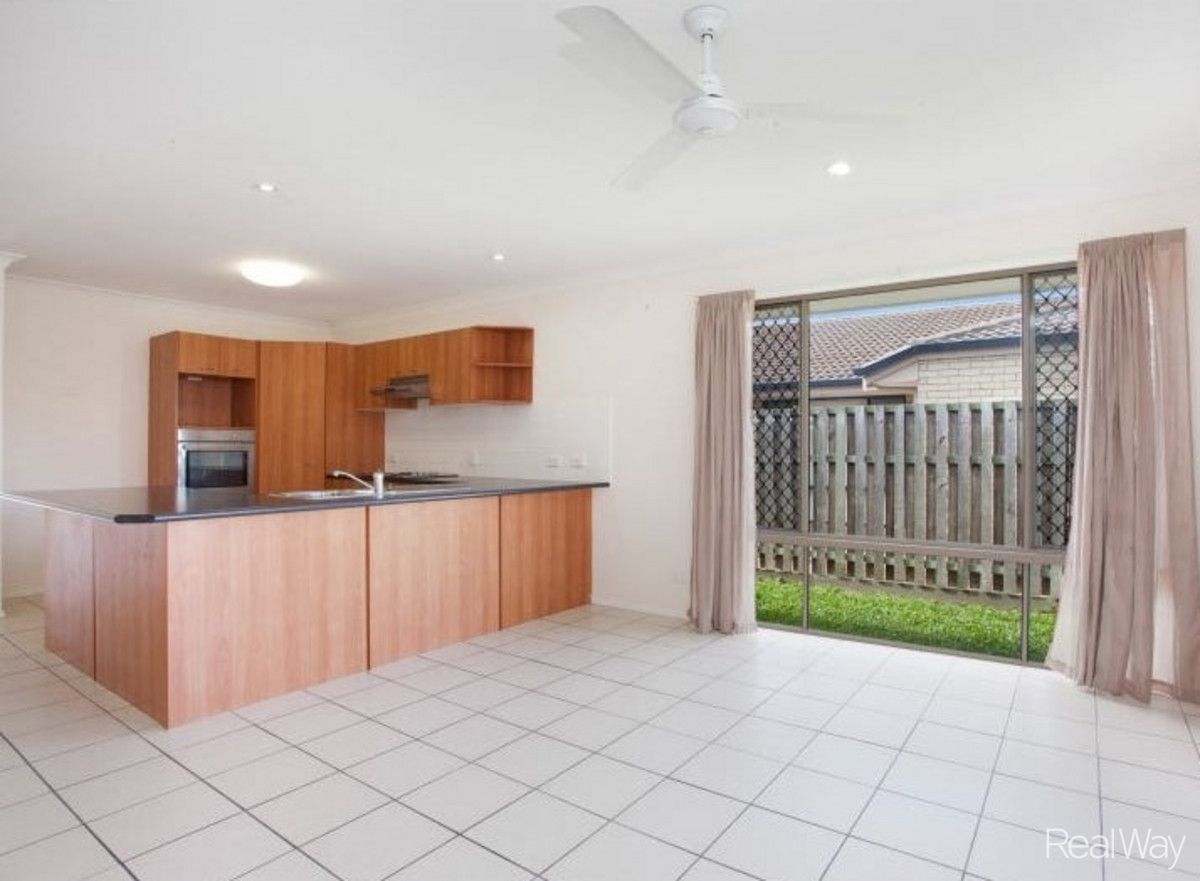 80 Hollywood Avenue, Bellmere QLD 4510, Image 2